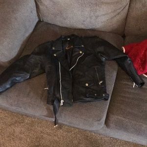 KC collection kids small,great condition